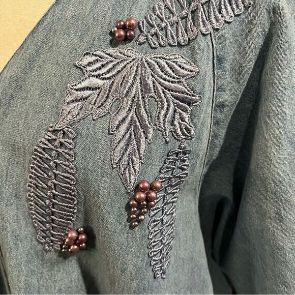 Vintage Denim Oversized Appliquéd Beaded Jacket size Large - Picture 4 of 12